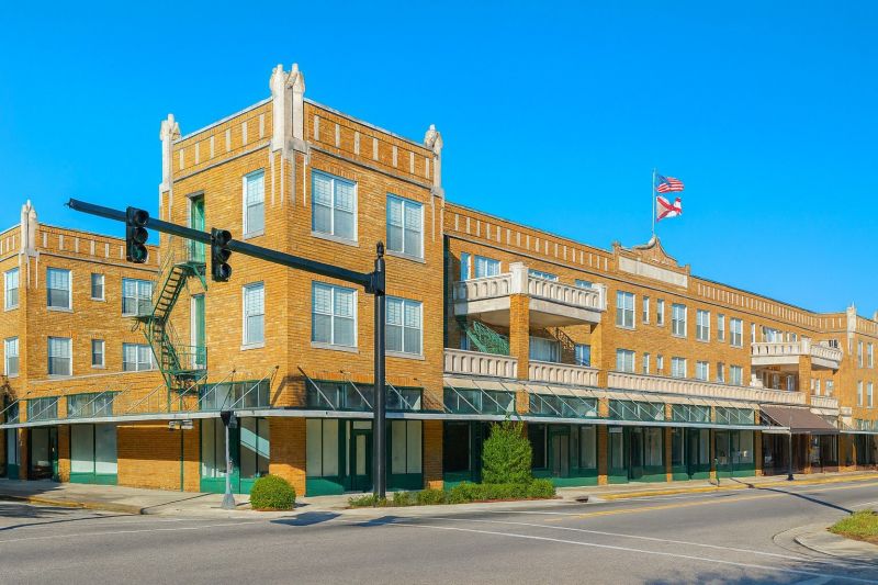 Local Apron Repair in Avon Park, FL